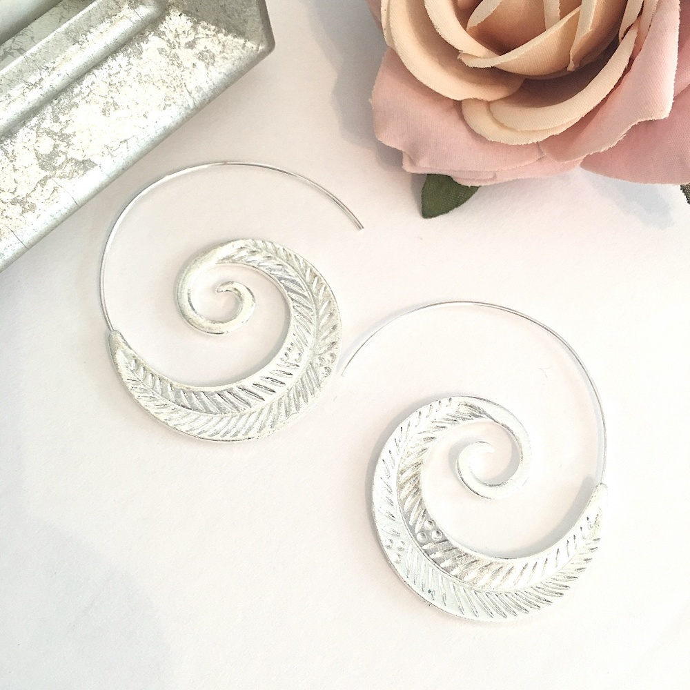 Ethnic Bohemian Spiral Swirl Earrings - Picture 5 of 14